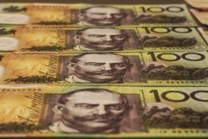 Australian 100 dollar bill currency