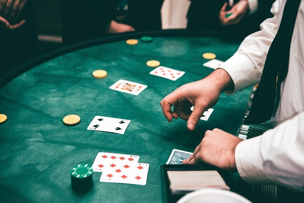 STRATEGIES AND WINNING TIPS FOR ONLINE CRAPS